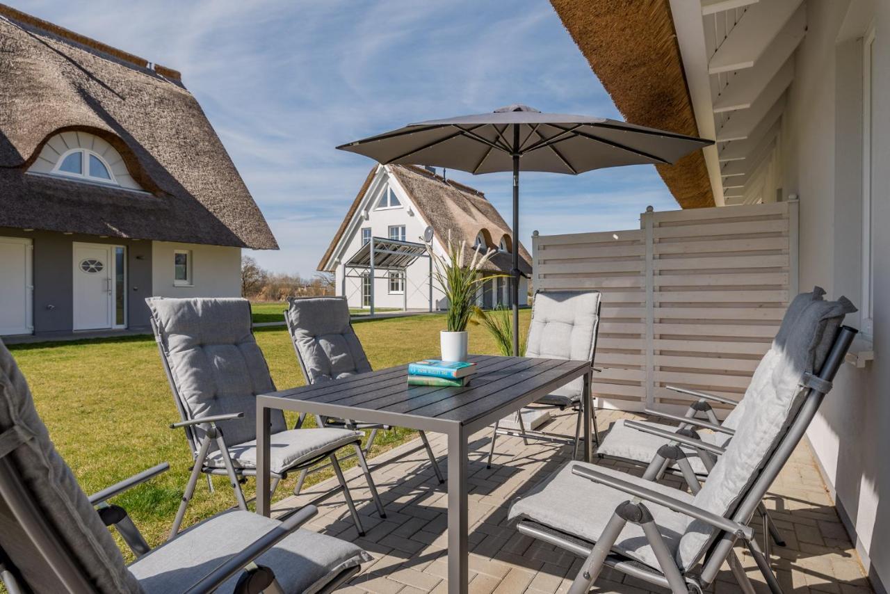 Villa Reetidyll Am Haff Pepelow Exterior foto